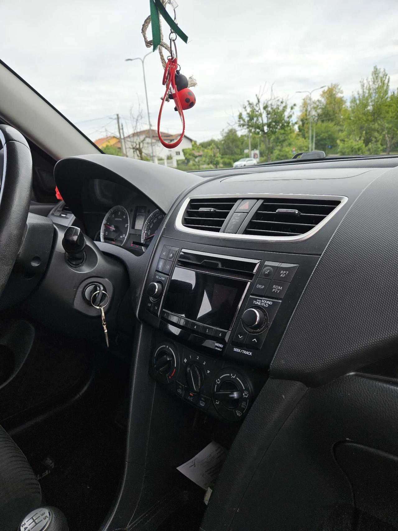 Suzuki Swift 1.3 neopatentati