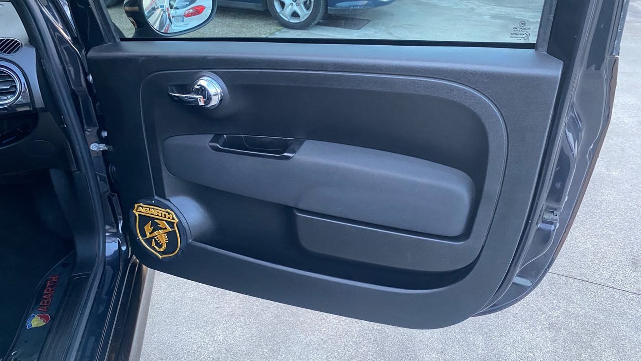 Abarth 500 1.4 Turbo T-Jet Custom