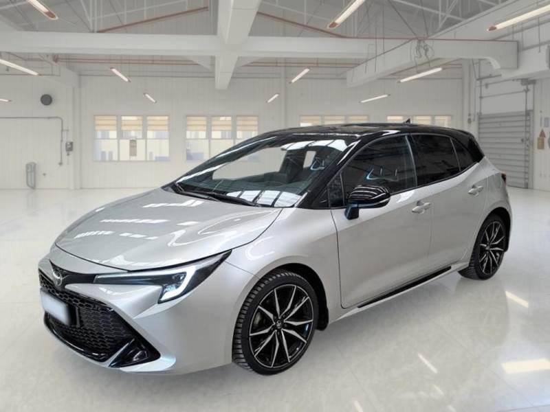 Toyota Corolla 2.0 VVT-i Hybrid Dynamic Force GR Sport bi-tone CVT