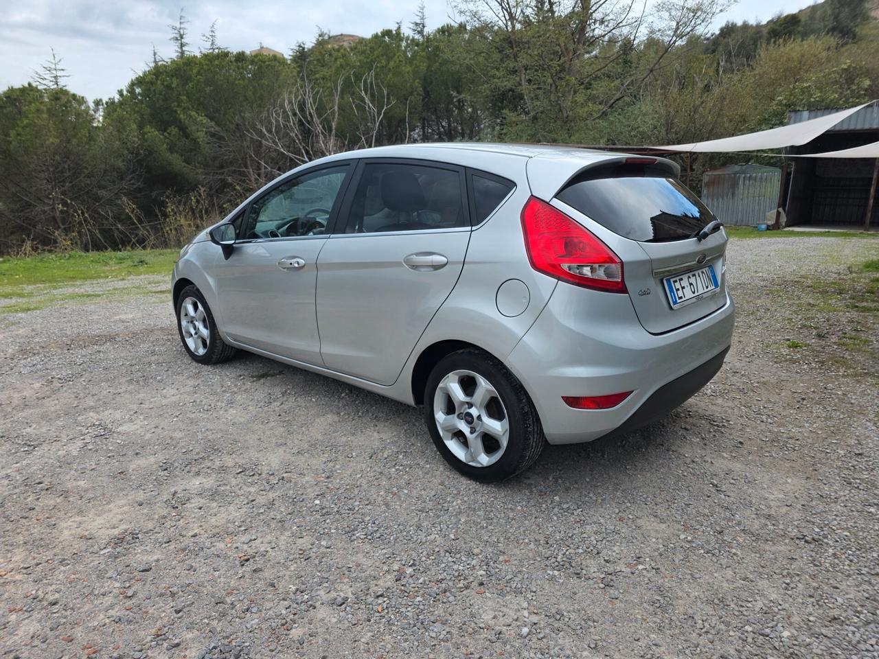 Ford Fiesta 1.2 82 CV 5 porte Titanium