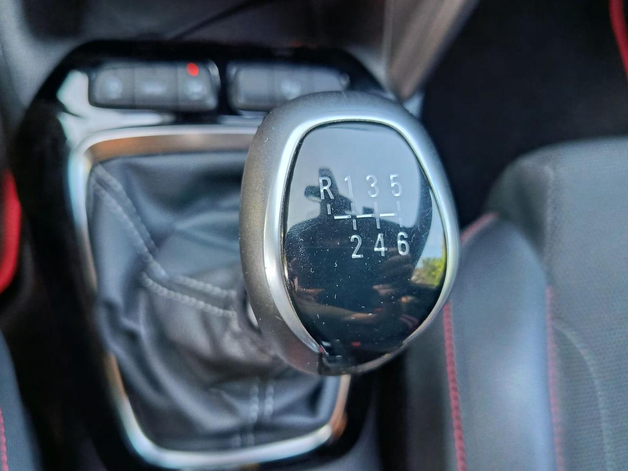 Opel Corsa 1.2 GS Line Direct Injection Turb #6980