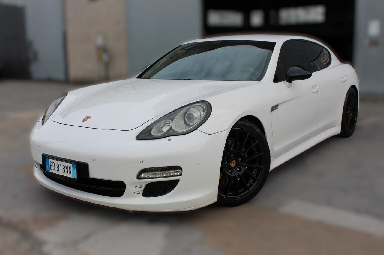 Porsche Panamera 3.6 4