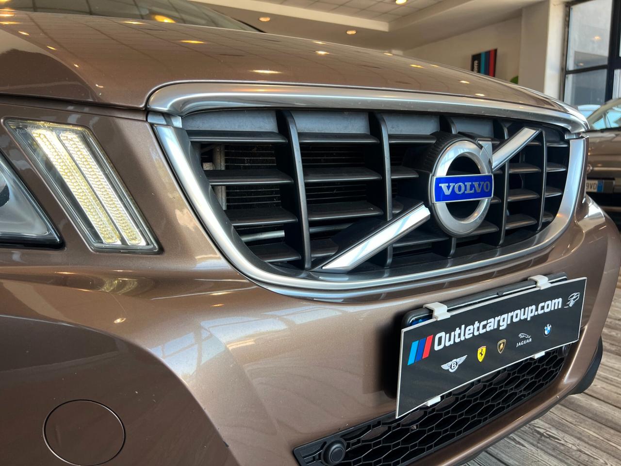 Volvo XC 60 D5 AWD/UNICA PROP.