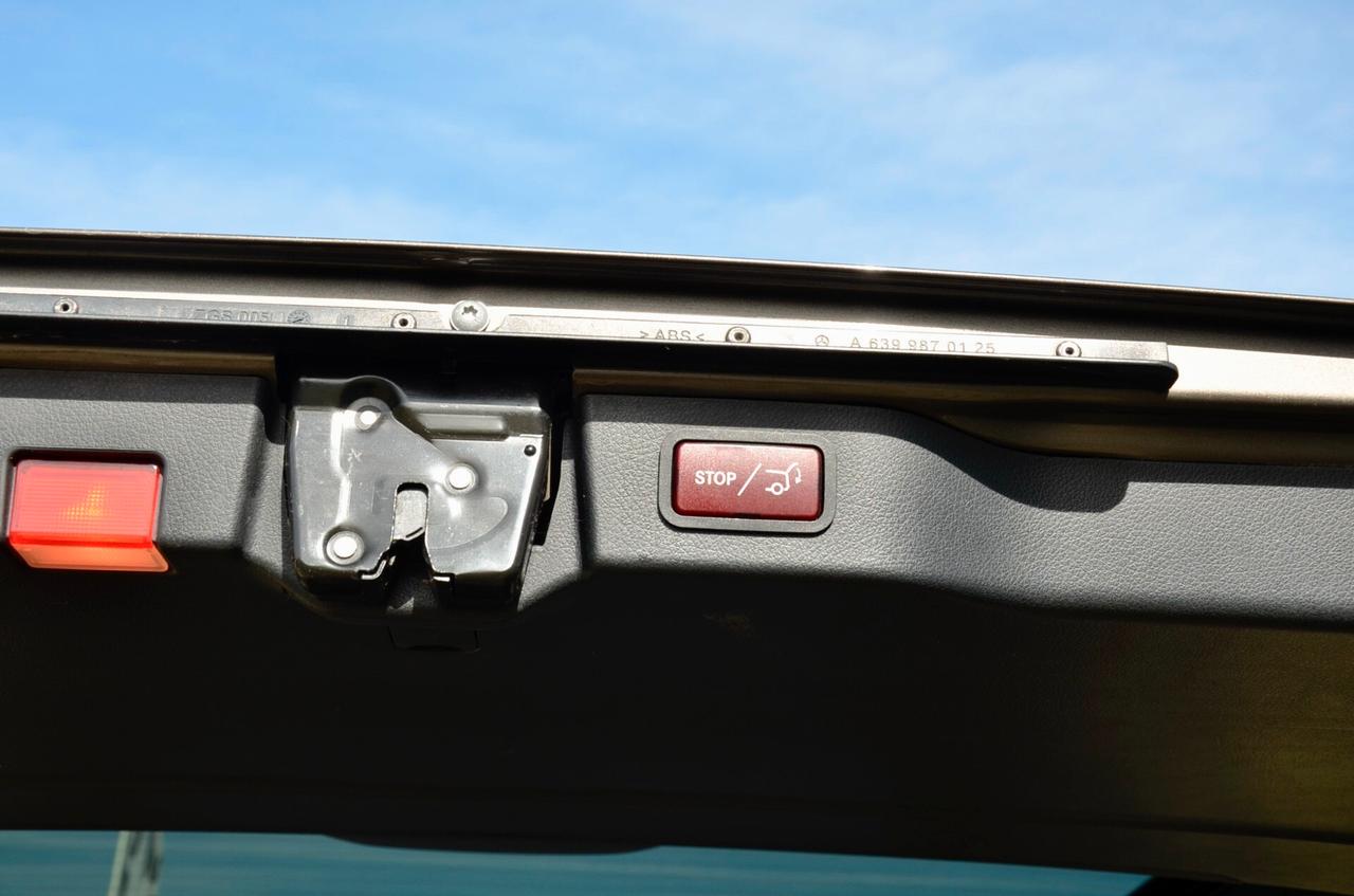 MERCEDES-BENZ V 250d PREMIUM 4MATIC 190cv AUTO, UFF ITALIANA, HI-FI BURMESTER, 360°, PELLE. PORTE AUTOMATICHE, PERMUTE