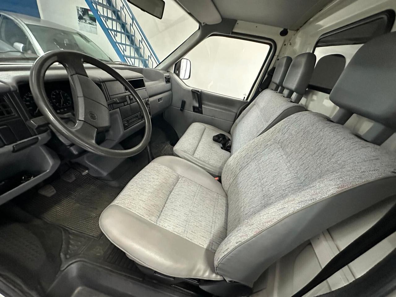 Volkswagen transporter T4