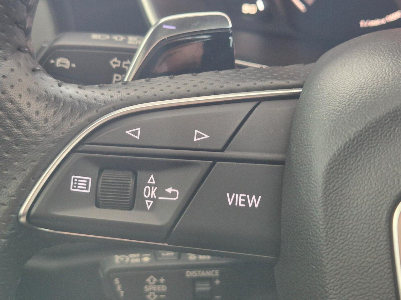 Audi Q3 RS quattro S tronic 2023 - FULL SERVICED