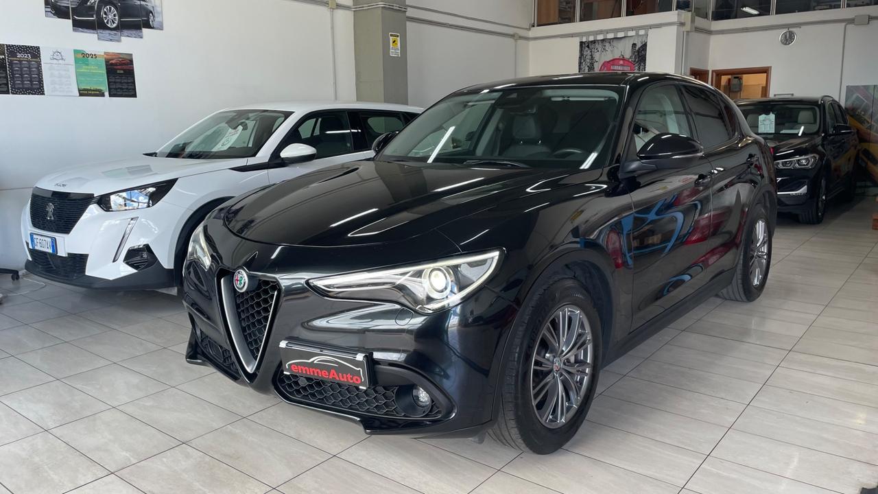Alfa Romeo Stelvio 2.2 Turbodiesel 180 CV AT8 RWD Executive