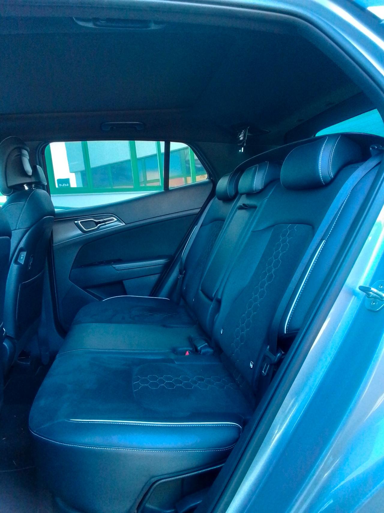 Kia Sportage 1.6 TGDi HEV AT GT-line Plus