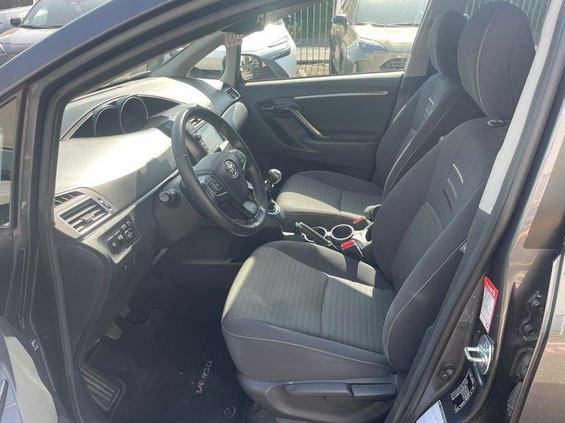 Toyota Verso 1.6 D-4D Active