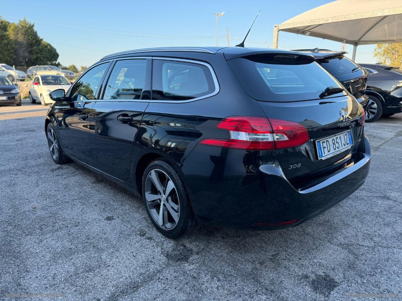 PEUGEOT 308 PureTech Turbo 130 S&S SW Allure