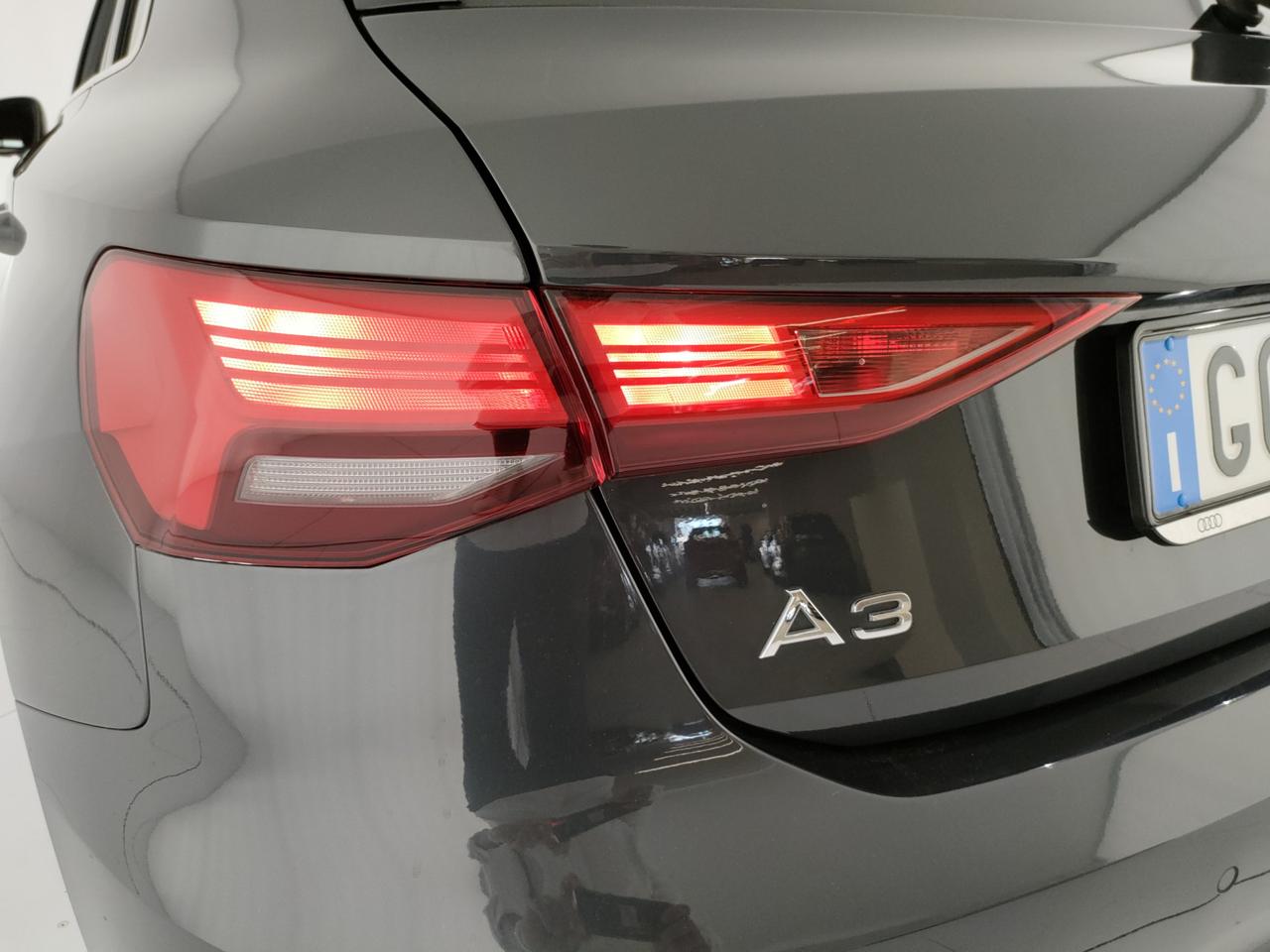 AUDI A3 4ª serie - A3 SPB 35 TDI S tronic Business Advanced