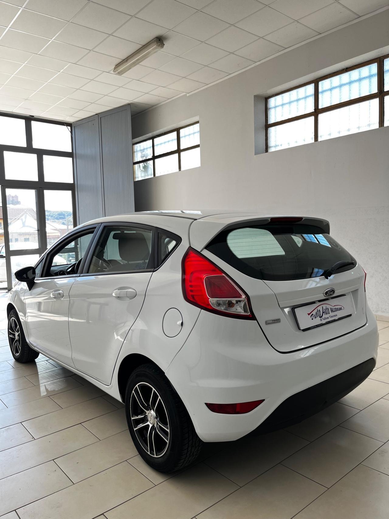 Ford Fiesta 1.5 TDCi 75CV 5 porte