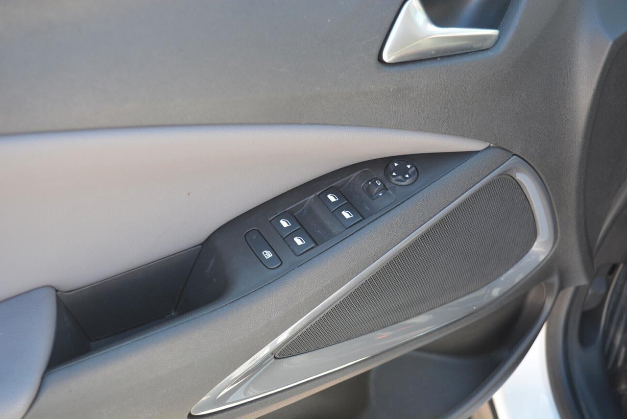 Opel Crossland X 1.5 ECOTEC D 102 CV S&s Innovation CarPlay