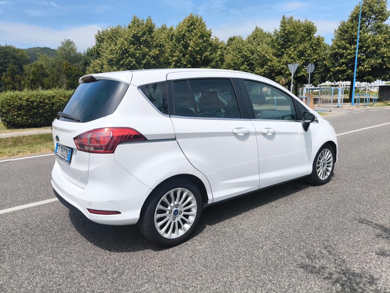 FORD B-MAX 1.5 TDCi 75 CV TITANIUM "OK NEOPATENTATI"