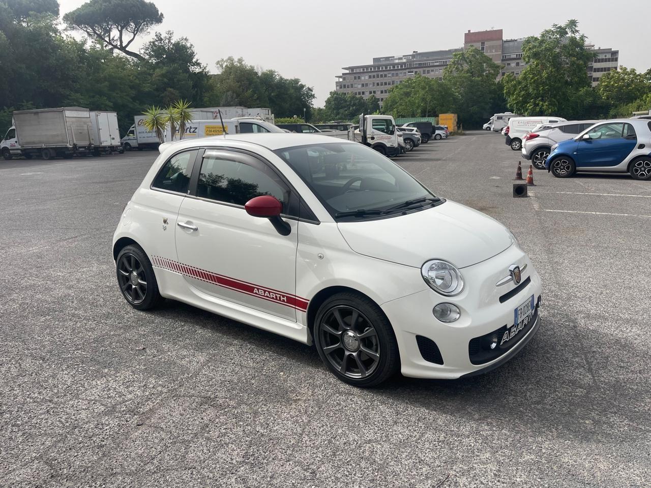 Abarth 595 1.4 Turbo T-Jet 140 CV pochissimi km