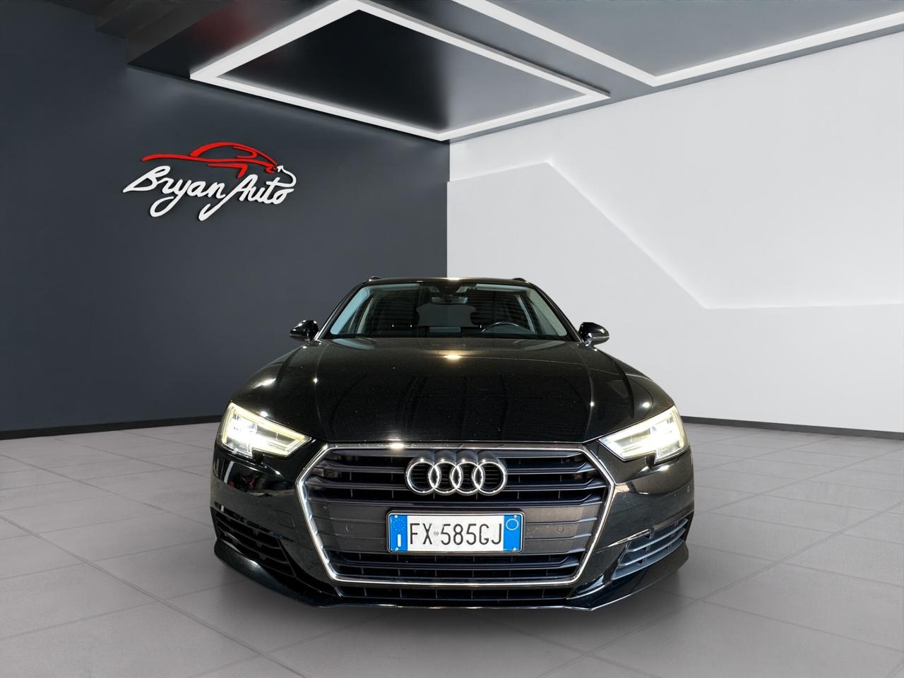 Audi A4 Avant 30 TDI S tronic Business