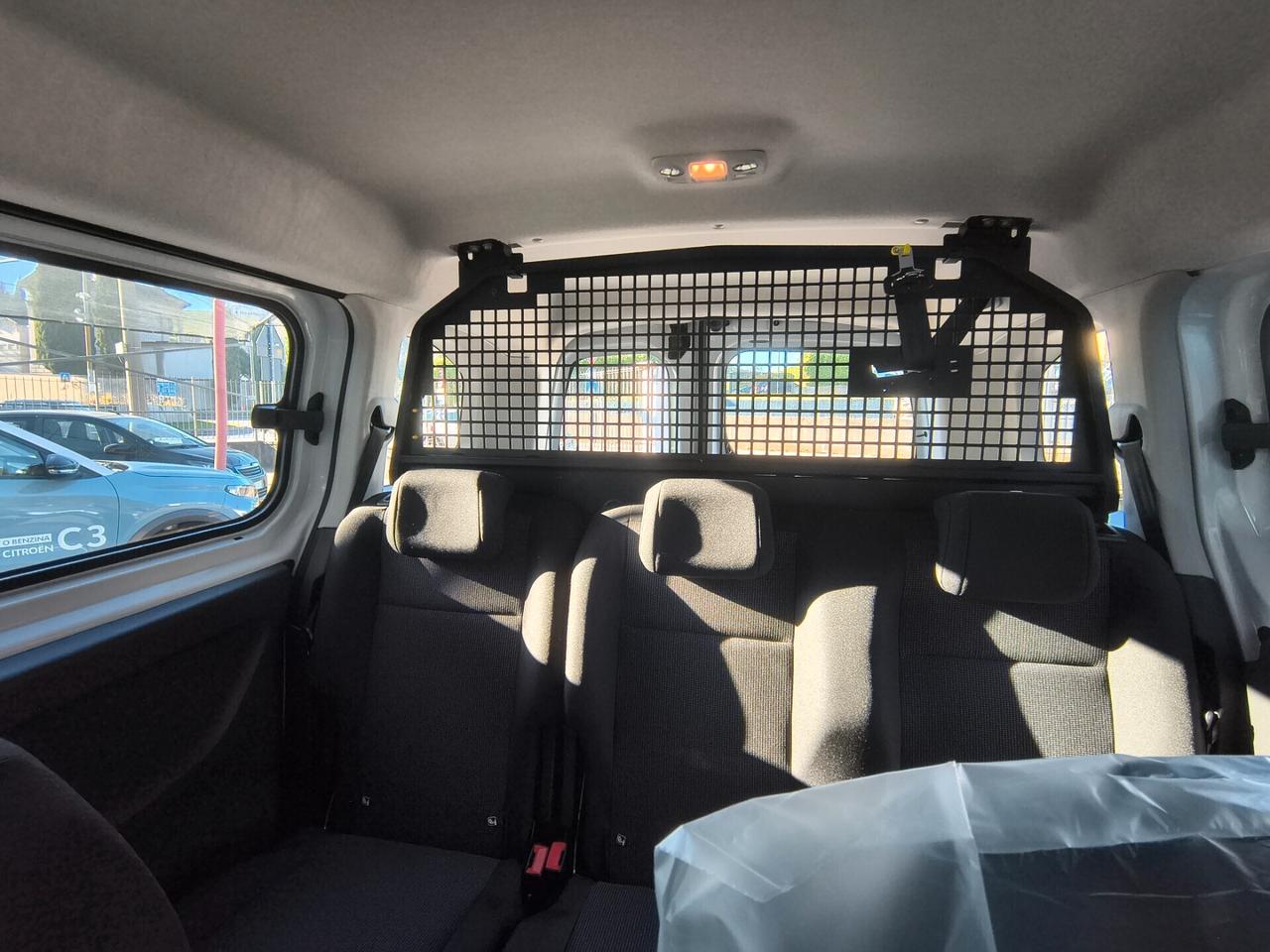 Opel Combo 5 posti autocarro