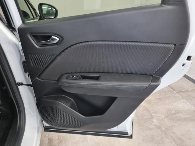 RENAULT Captur Full Hybrid E-Tech 145 CV Engineered