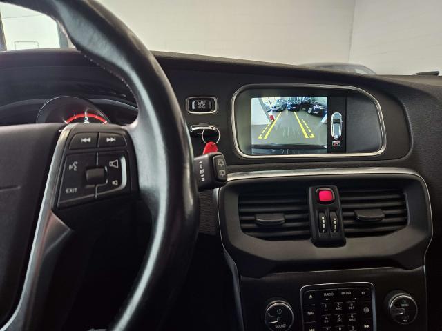 Volvo V40 Cross Country V40 II 2012 Cross Country 1.6 d2 Summum s/b-xeno