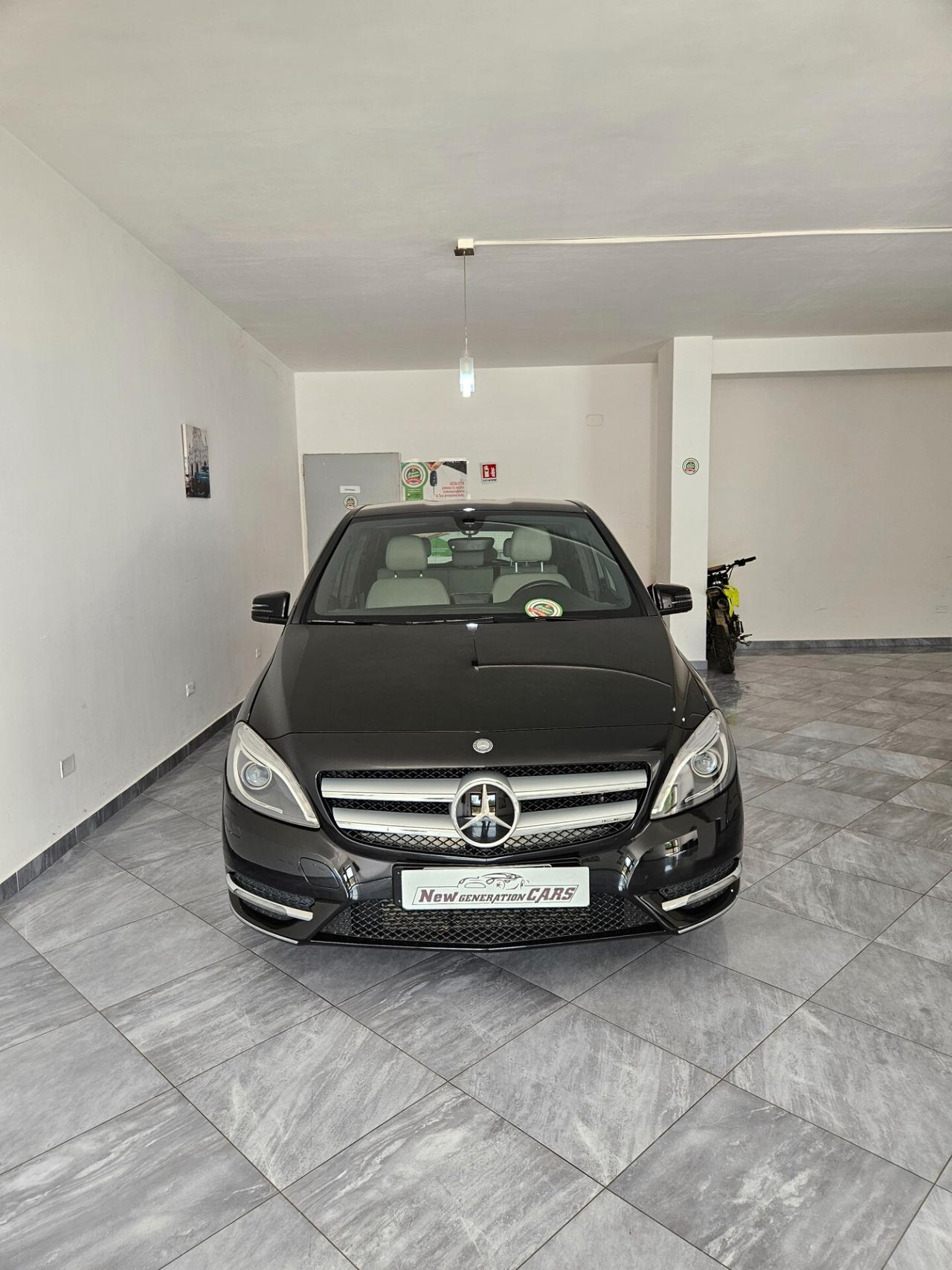 Mercedes-benz B 180 B 180 CDI Premium
