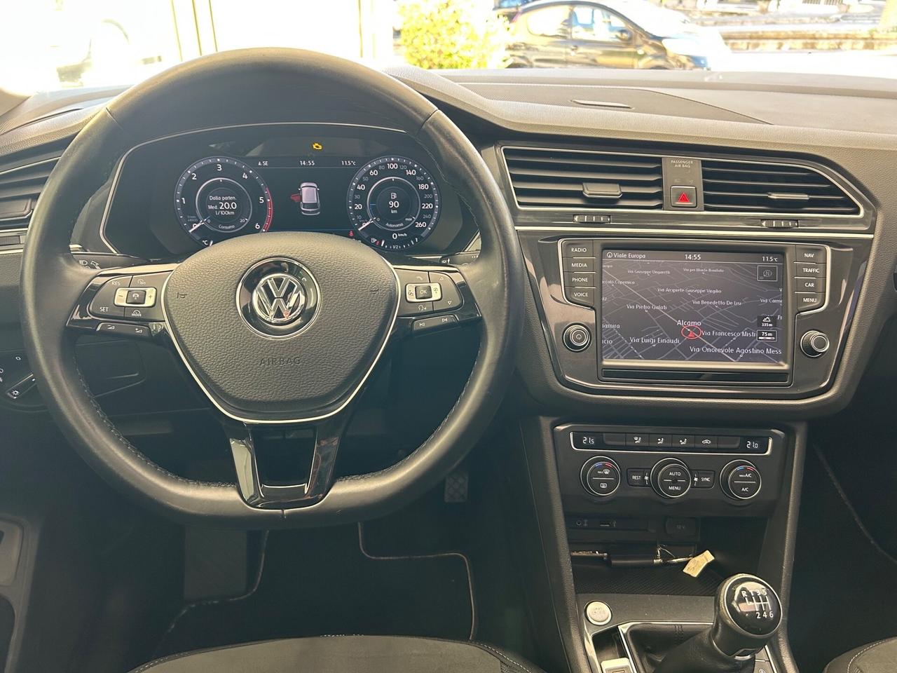 Volkswagen Tiguan 2.0 TDI R Line strafullll!!!!