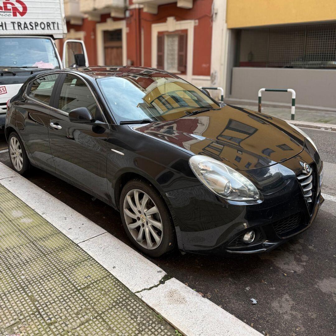 Alfa Romeo Giulietta 1.6 JTDm-2 105 CV Distinctive