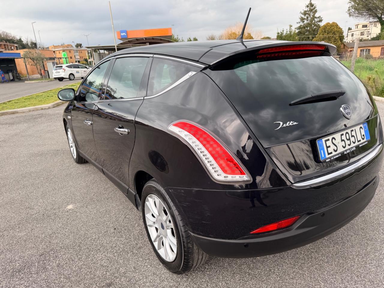 Lancia Delta 1.6 MJT DPF 120 CV Gold