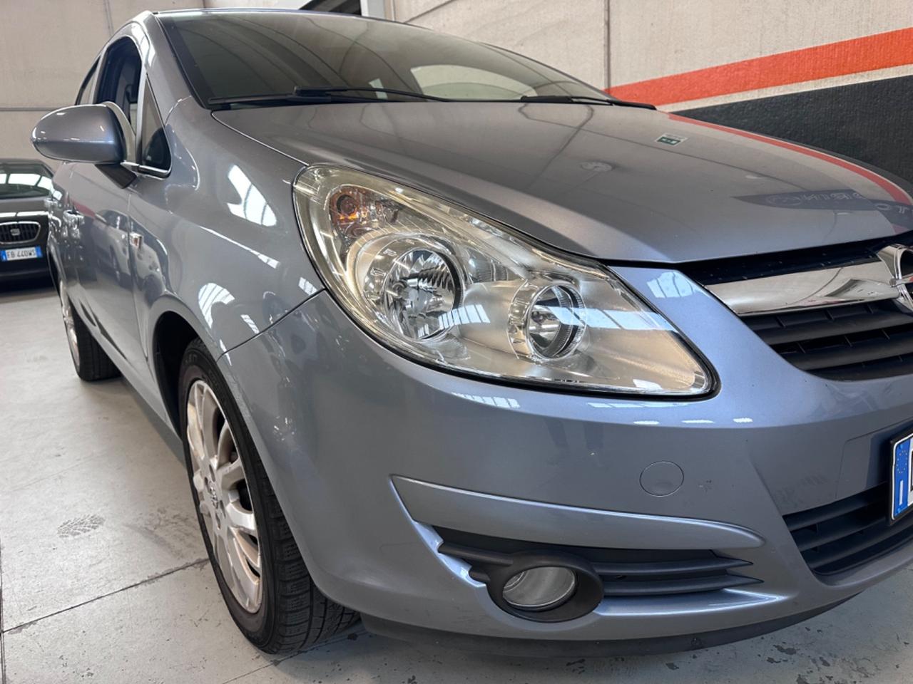 Opel Corsa 1.2 5 porte Enjoy