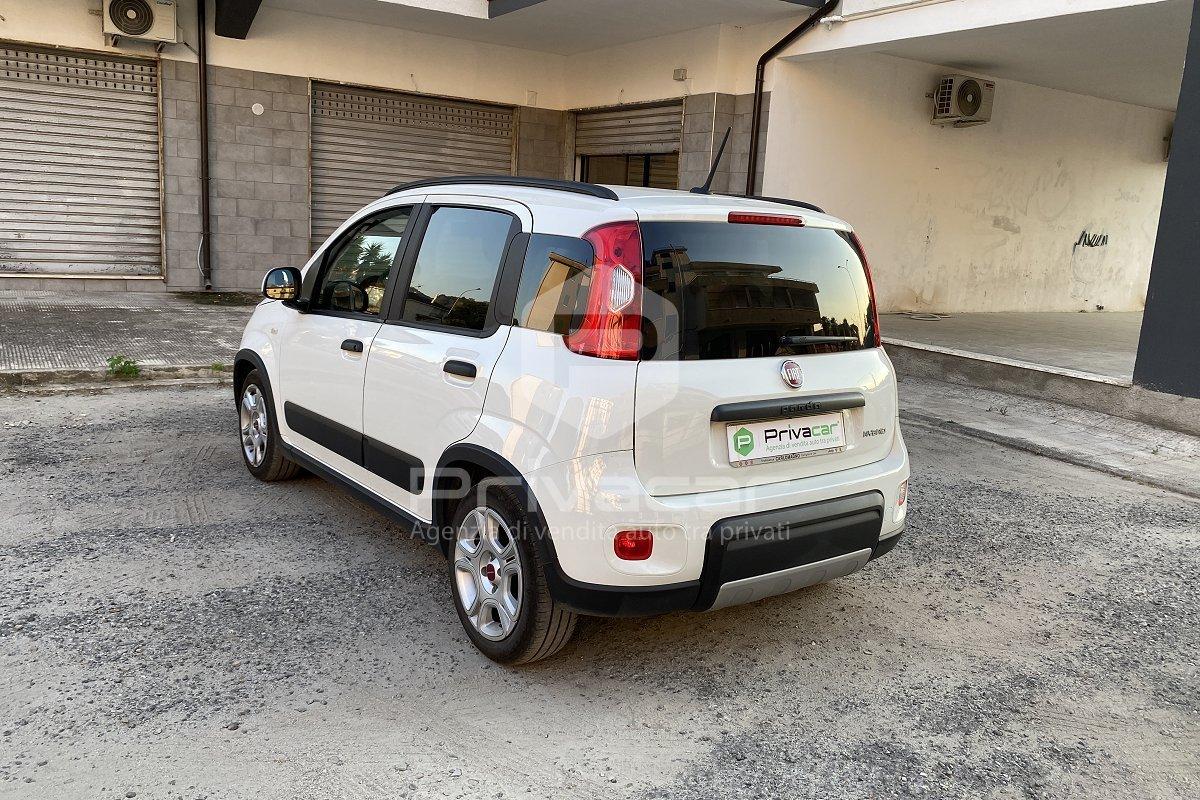 FIAT Panda 1.0 FireFly S&S Hybrid Garmin