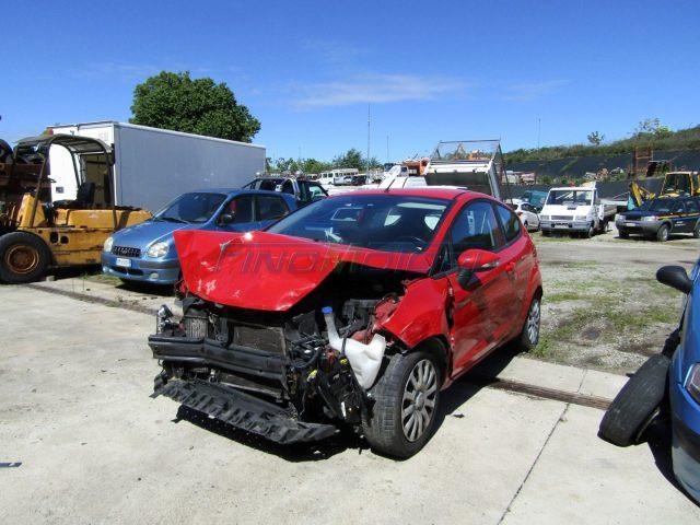 FORD Fiesta 1.5 TDCi 75CV SINISTRATA