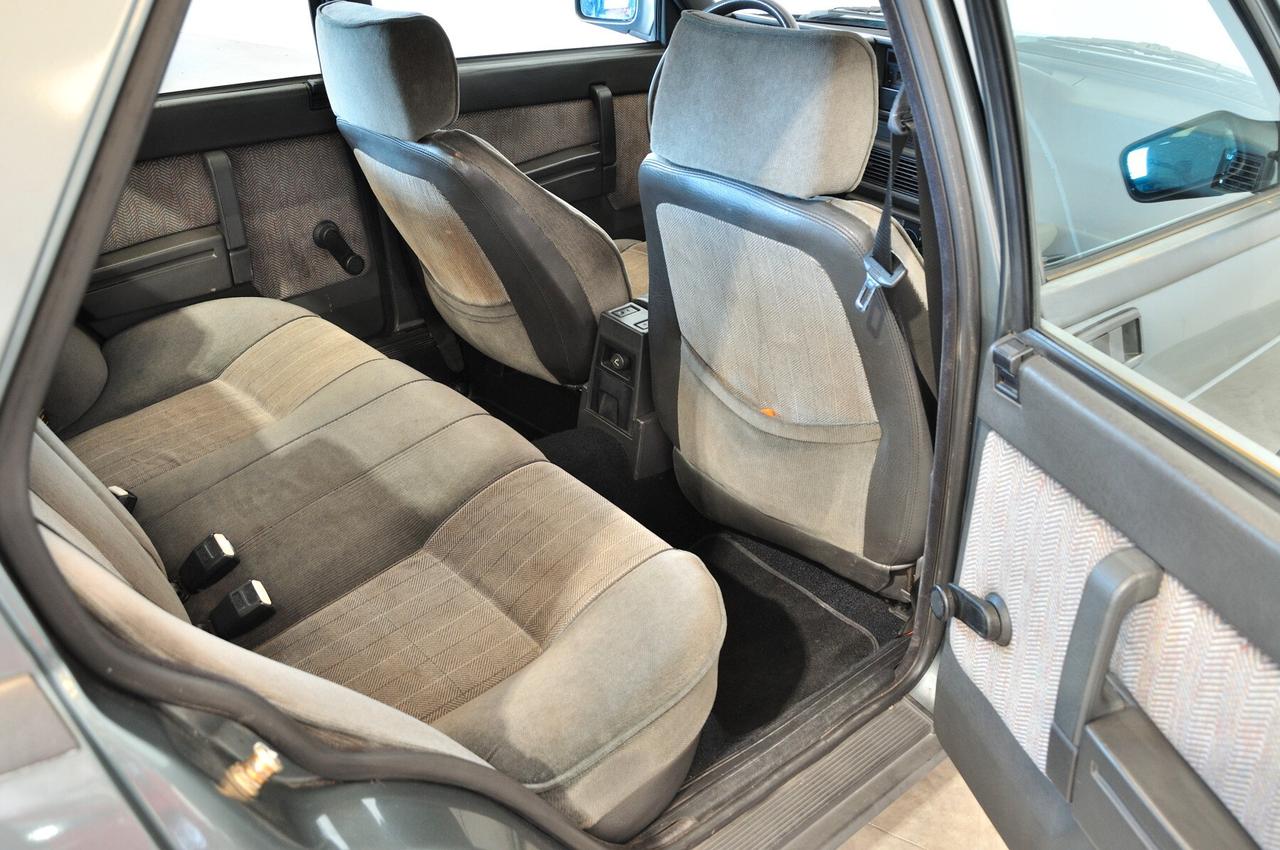 Alfa Romeo 75 1.8 IE ASI Climatizzatore