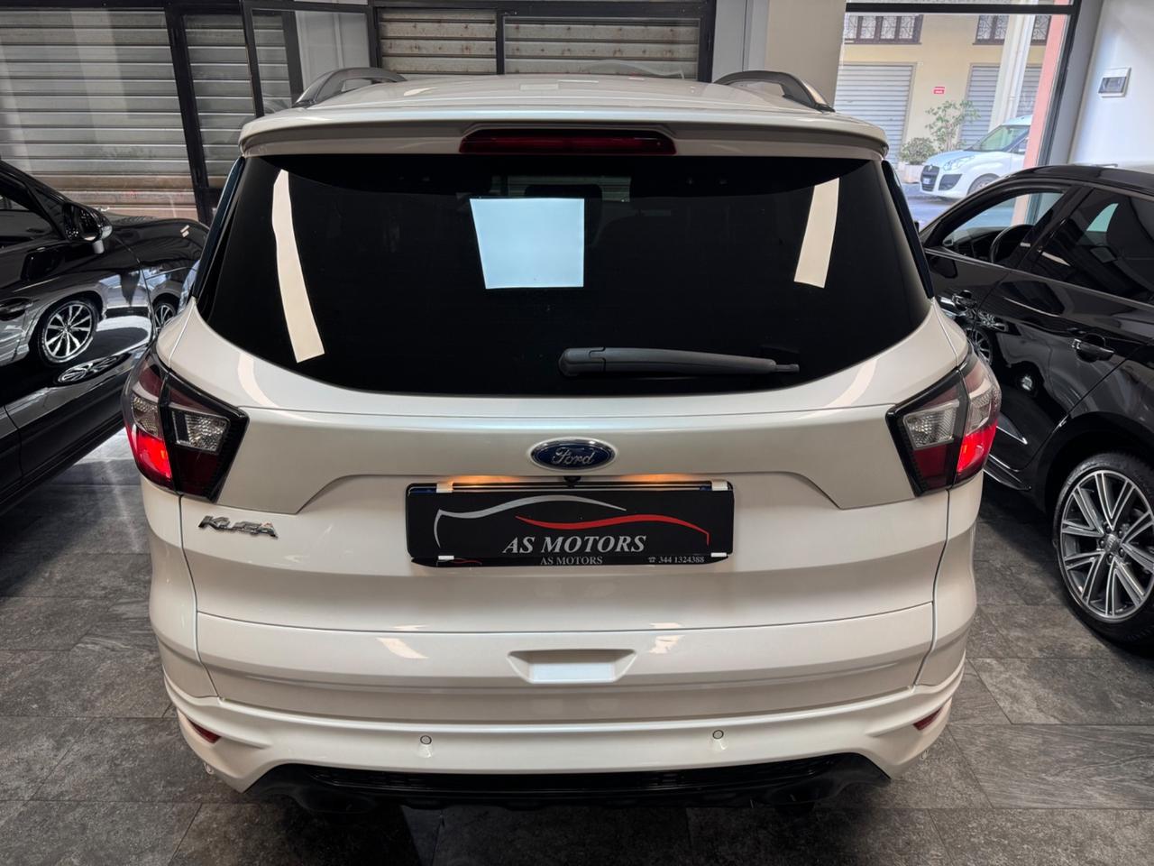 Ford Kuga 1.5 TDCI 120 CV ST-Line Finanziabile