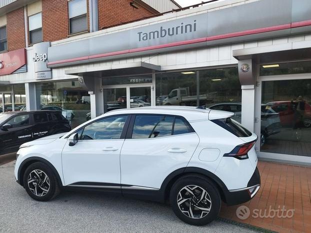 KIA Sportage 1.6 CRDi MHEV DCT Business