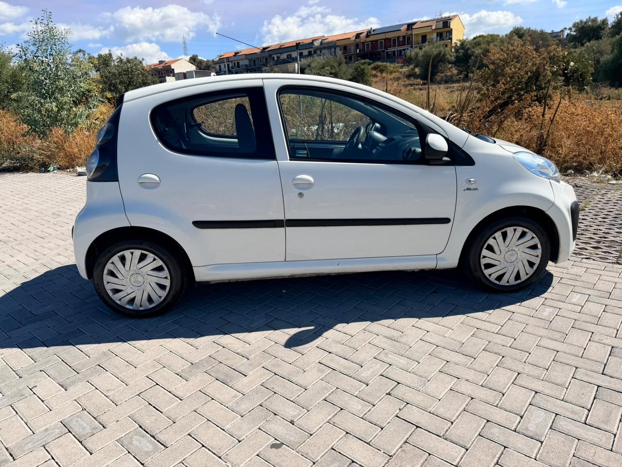 Citroen C1 1.0 5 porte Seduction ottima bassi consumi neo patentati già restyling