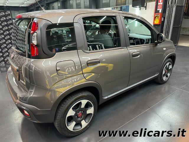 FIAT Panda 1.0 FireFly S&S Hybrid City Cross