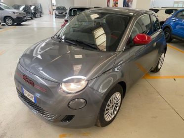 FIAT 500 Red Berlina