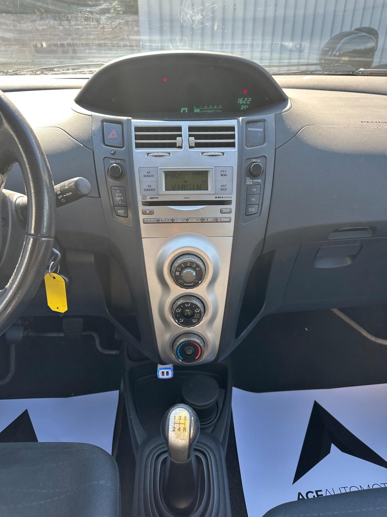 Toyota Yaris 1.4 D-4D 5 porte Navi