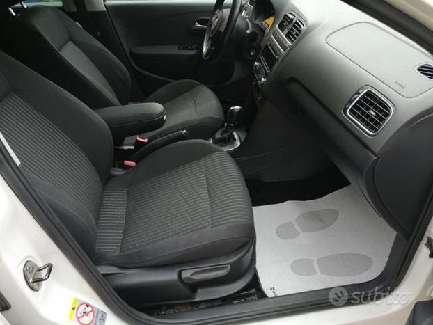 VOLKSWAGEN Polo 1.4 DSG 5 porte Highline
