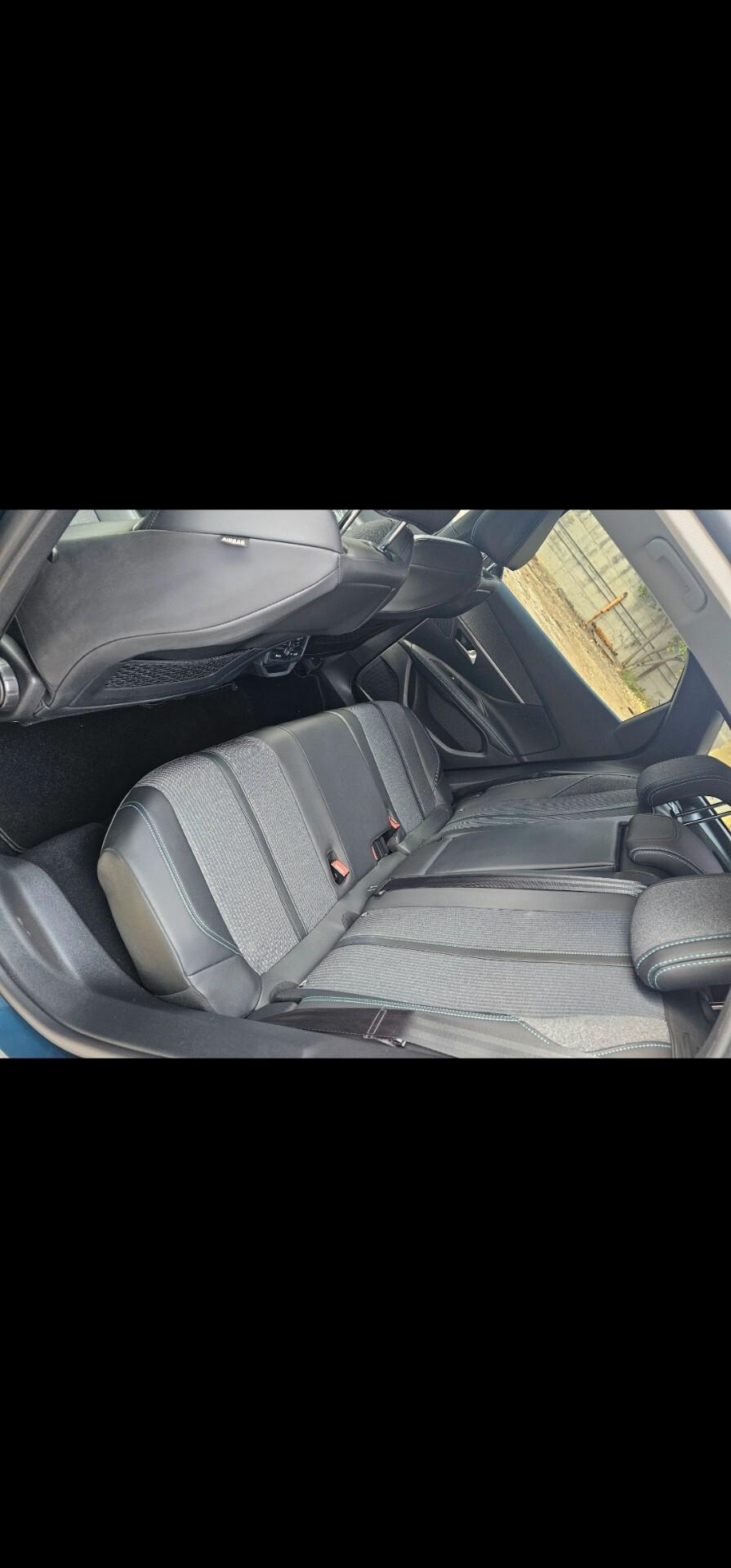 Peugeot 3008 BlueHDi