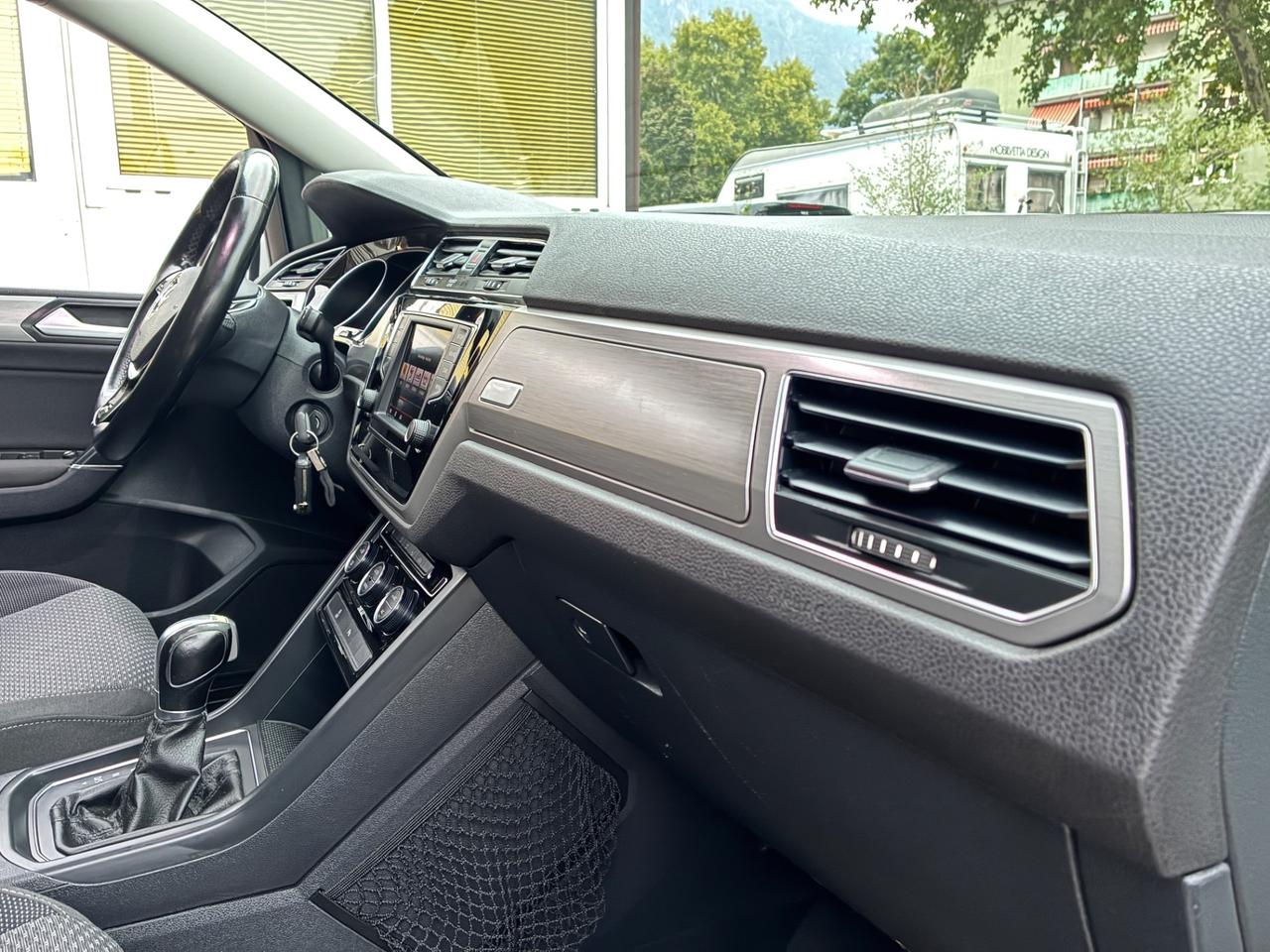 Volkswagen Touran 1.5 TSI EVO DSG Executive BlueMotion Technology