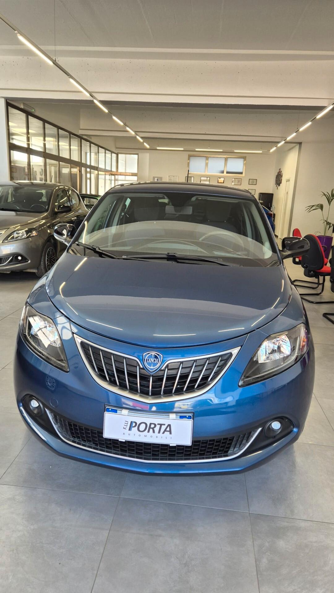Lancia Ypsilon 1.0 FireFly 5 porte S&S Hybrid Ecochic Gold