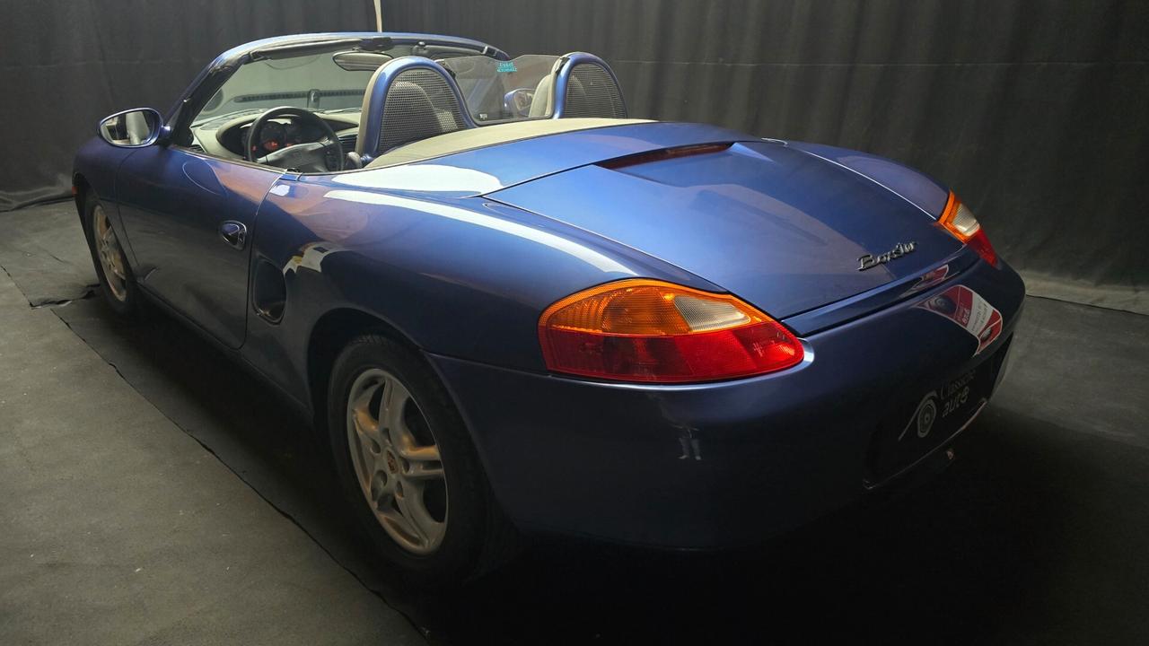 Porsche Boxster 2.5i 24V cat