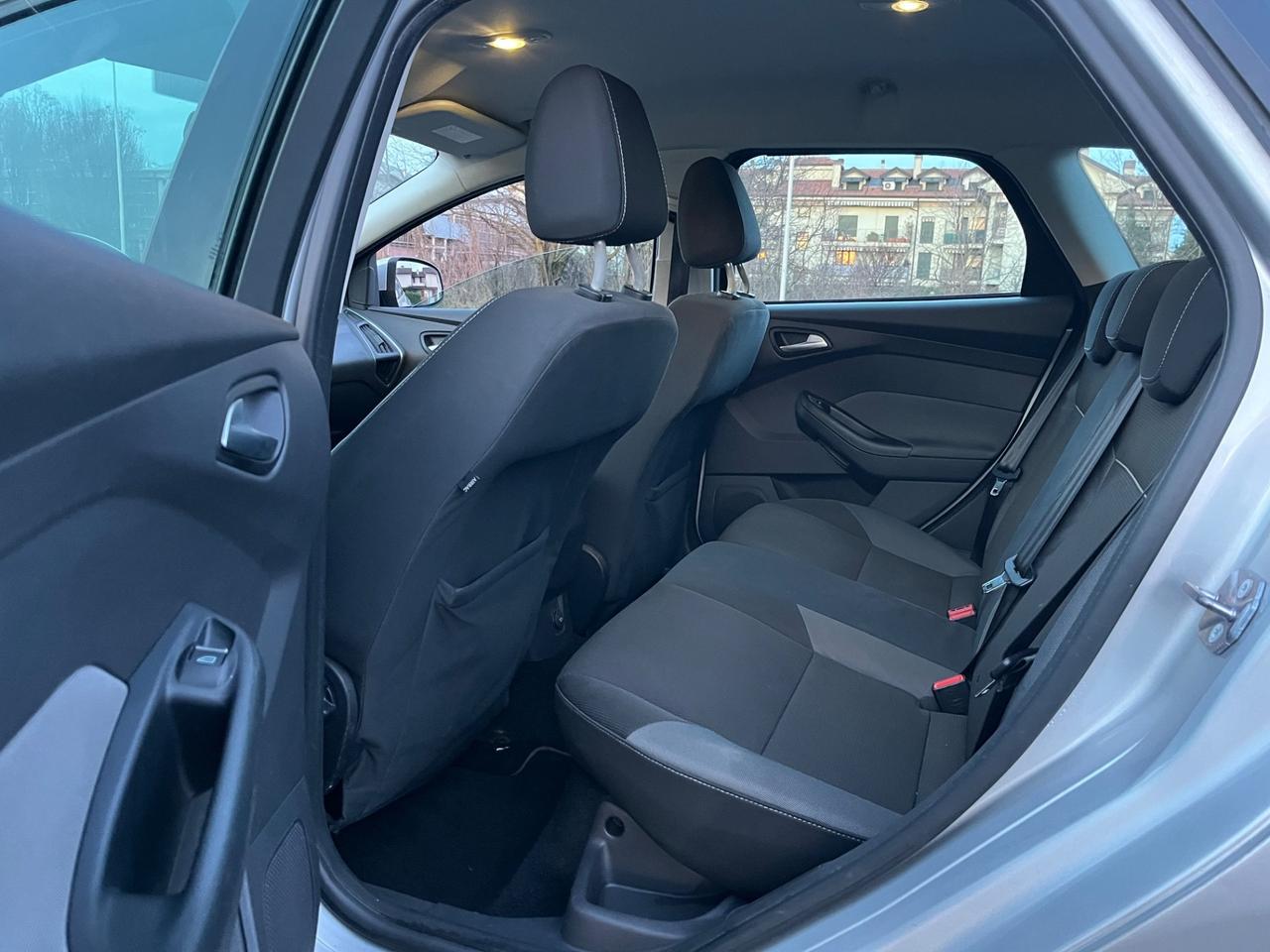 Ford Focus 1.6 Ti-VCT 125 CV