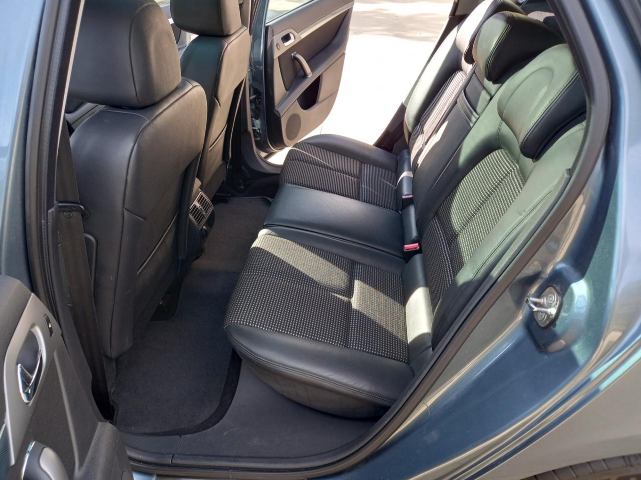 Peugeot 407 2.0 HDi Sport Pack Tecno SOLO 70000 KM!!!!!