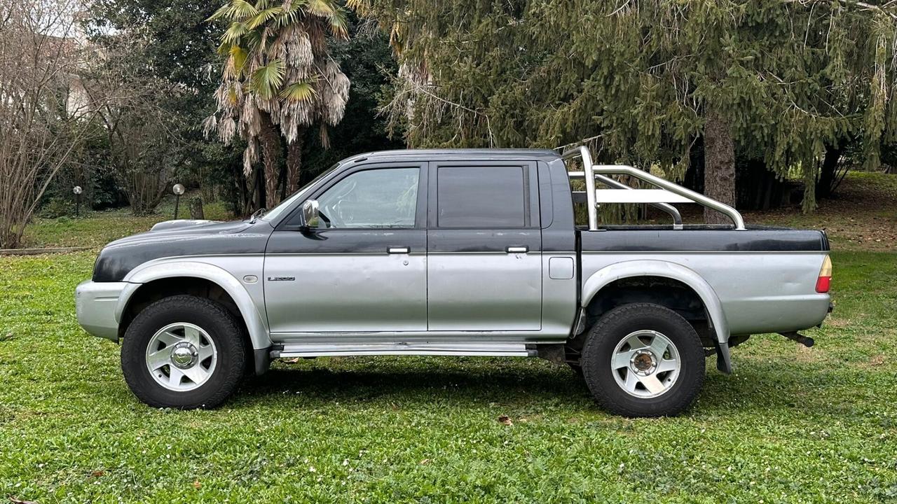 Mitsubishi L200 2.5 TDI 4WD Double Cab Pick-up GLS 2003 leggi testo