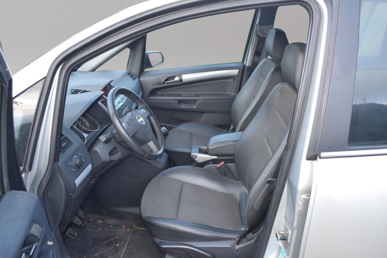 Opel Zafira 1.9 cdti Cosmo 120cv