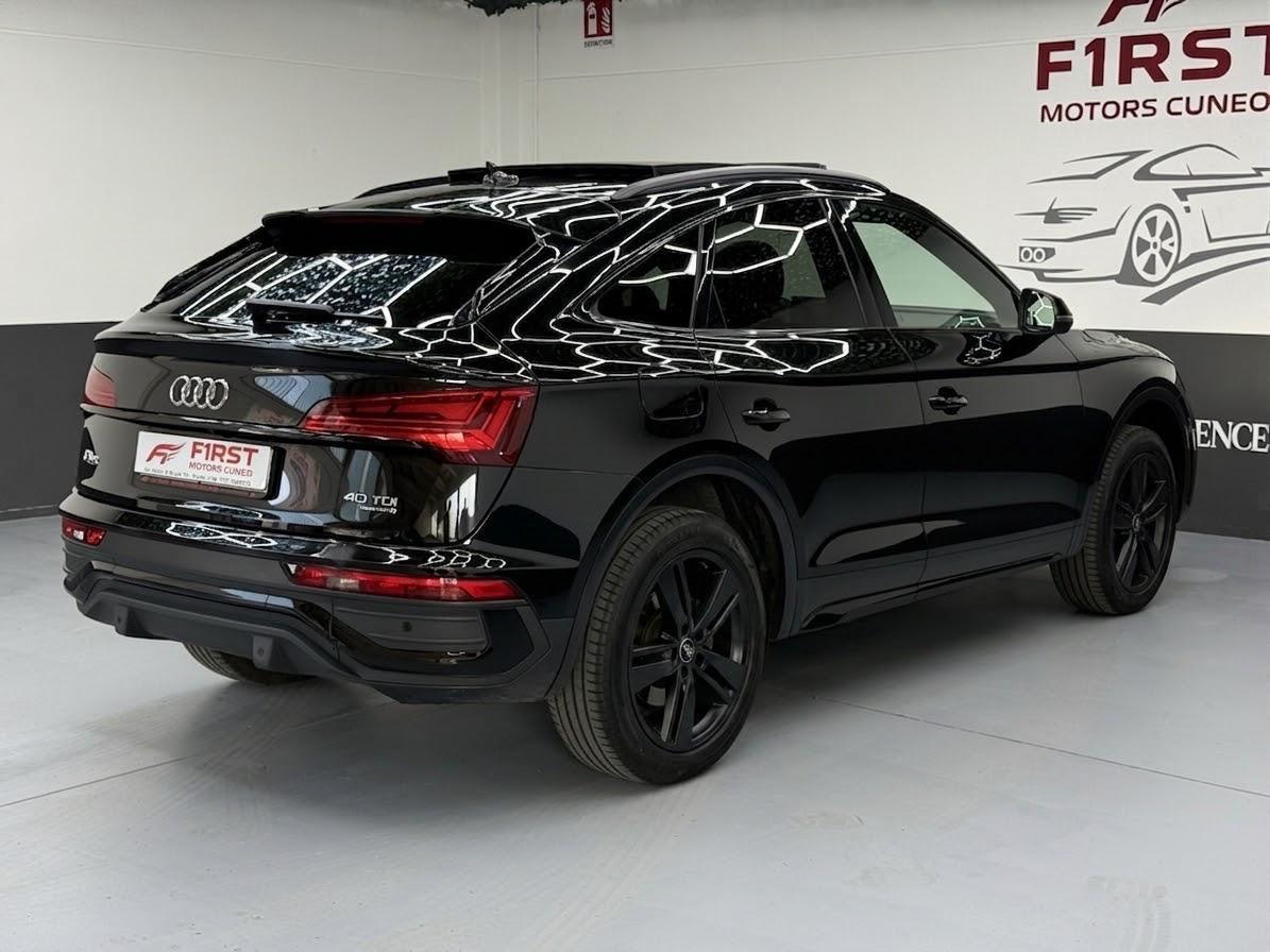 Audi Q5 SPB 40 TDI quattro S tronic Identity Black