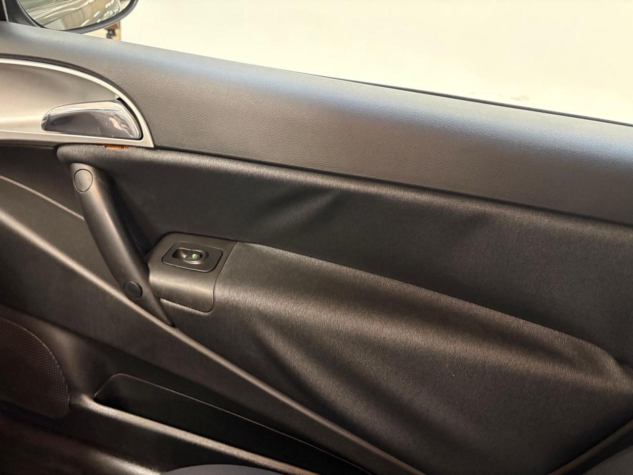 Lancia Ypsilon 1.2 8v Argento