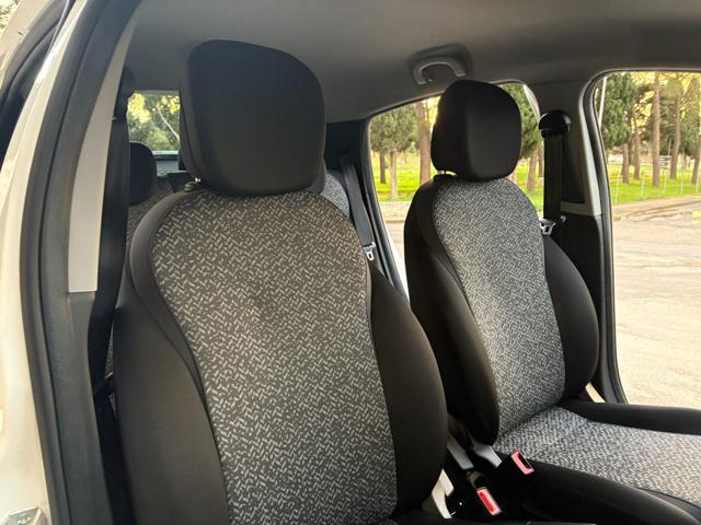 LANCIA Ypsilon 1.0 FireFly 5 porte S&S Hybrid Ecochic Silver.