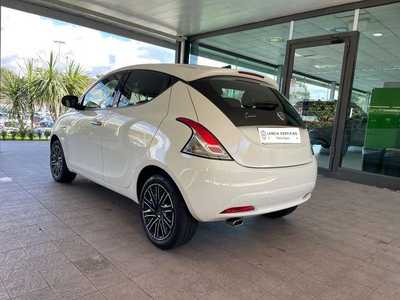 Lancia Ypsilon 1.0 FireFly 70cv S&S Hybrid GOLD